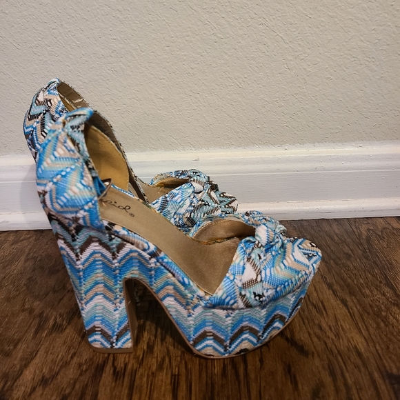 Teal Blue Colorful Qupid Chevron Knitted Chunky Platform Ankle Strap Heels - Picture 3 of 4